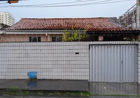 Foto 1 de Casa com 3 Quartos para alugar, 240m² em Cambeba, Fortaleza