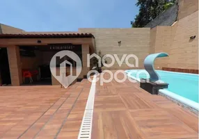 Foto 1 de Casa de Condomínio com 4 Quartos à venda, 266m² em Braz de Pina, Rio de Janeiro