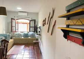 Foto 1 de Apartamento com 1 Quarto à venda, 40m² em Praia de Itaguá, Ubatuba