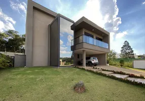 Foto 1 de Casa com 4 Quartos à venda, 399m² em Granja Viana, Carapicuíba