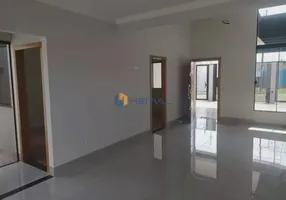 Foto 1 de Casa com 3 Quartos à venda, 87m² em Jardim Rebouças, Maringá