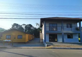 Foto 1 de Lote/Terreno à venda, 930m² em Centro, Guaramirim