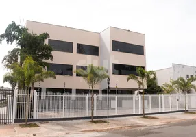 Foto 1 de Prédio Comercial com 1 Quarto para alugar, 732m² em Jardim do Lago, Campinas