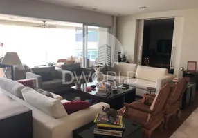 Foto 1 de Apartamento com 4 Quartos para alugar, 262m² em Chacara Itaim , São Paulo