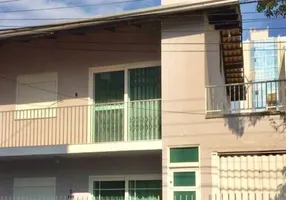 Foto 1 de Casa com 5 Quartos para alugar, 150m² em Centro, Balneário Camboriú