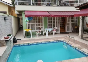 Foto 1 de Casa de Condomínio com 4 Quartos à venda, 200m² em Ingá, Niterói