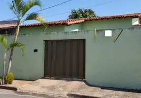 Foto 1 de Casa com 3 Quartos à venda, 100m² em Jardim Canaã, Uberlândia