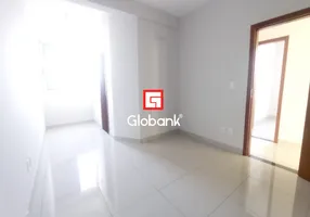 Foto 1 de Apartamento com 3 Quartos à venda, 104m² em Vila Guilhermina, Montes Claros
