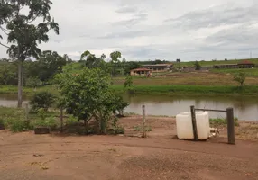 Foto 1 de Fazenda/Sítio com 4 Quartos à venda em Centro, Petrolina de Goiás