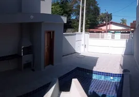 Foto 1 de Sobrado com 3 Quartos à venda, 115m² em Vila Loty, Itanhaém