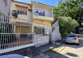 Foto 1 de Casa com 4 Quartos à venda, 388m² em Santa Cecília, Vitória