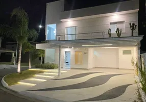 Foto 1 de Casa de Condomínio com 3 Quartos à venda, 235m² em Centro, Taubaté