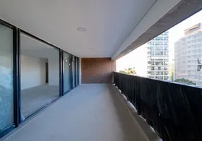 Foto 1 de Apartamento com 3 Quartos à venda, 157m² em Sumaré, São Paulo