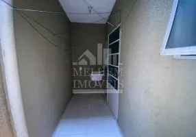 Foto 1 de Apartamento com 1 Quarto para alugar, 35m² em Pari, São Paulo