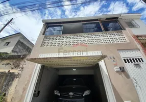 Foto 1 de Sobrado com 3 Quartos à venda, 202m² em Chora Menino, São Paulo