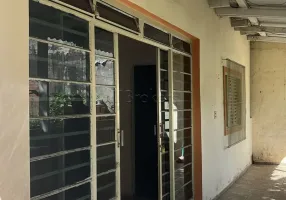 Foto 1 de Sobrado com 3 Quartos à venda, 124m² em Centro, Botucatu