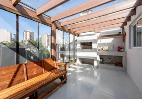 Foto 1 de Cobertura com 2 Quartos à venda, 155m² em Auxiliadora, Porto Alegre