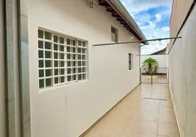 Foto 1 de Casa com 3 Quartos à venda, 125m² em Laranjeiras, Caieiras