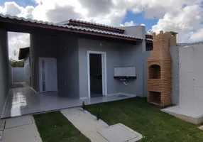 Foto 1 de Casa com 2 Quartos à venda, 87m² em Gereraú, Itaitinga