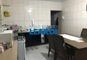 Foto 1 de Sobrado com 3 Quartos à venda, 200m² em Vila Vivaldi, São Bernardo do Campo