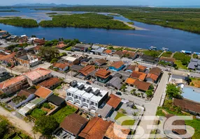 Foto 1 de Sobrado com 3 Quartos à venda, 109m² em Costeira, Balneário Barra do Sul