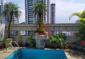 Foto 1 de Cobertura com 3 Quartos à venda, 310m² em Gonzaga, Santos