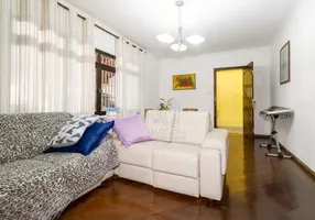 Foto 1 de Sobrado com 3 Quartos à venda, 258m² em Vila Pires, Santo André