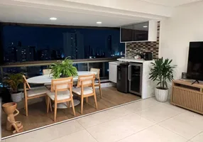 Foto 1 de Apartamento com 5 Quartos à venda, 203m² em Parnamirim, Recife