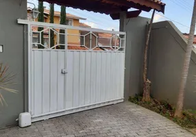 Foto 1 de Casa com 3 Quartos à venda, 256m² em Jardim do Lago, Atibaia