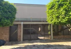 Foto 1 de Cobertura com 4 Quartos para alugar, 526m² em Jardim das Roseiras, Araraquara