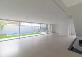 Foto 1 de Casa com 4 Quartos à venda, 450m² em Brooklin, São Paulo