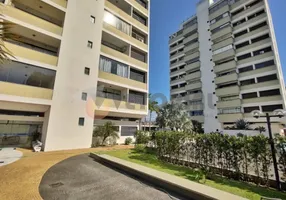 Foto 1 de Apartamento com 3 Quartos à venda, 120m² em Centro, Caraguatatuba