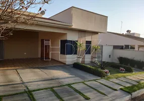 Foto 1 de Casa de Condomínio com 3 Quartos à venda, 164m² em Jardim Residencial Maggiore, Araraquara