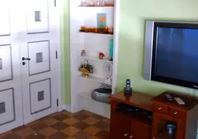 Foto 1 de Apartamento com 1 Quarto à venda, 35m² em Quitandinha, Petrópolis