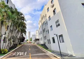 Foto 1 de Apartamento com 2 Quartos à venda, 52m² em Parque Jamaica, Londrina