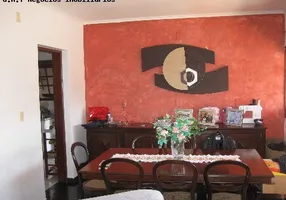 Foto 1 de Casa com 4 Quartos à venda, 350m² em Parque Tres Meninos, Sorocaba