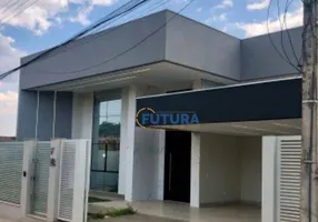 Foto 1 de Casa de Condomínio com 3 Quartos à venda, 328m² em Região dos Lagos, Sobradinho