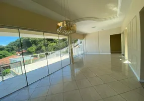 Foto 1 de Casa com 4 Quartos à venda, 242m² em Centro, São José