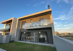 Foto 1 de Casa com 4 Quartos à venda, 227m² em Xangri la, Xangri-lá