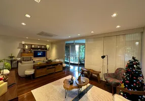 Foto 1 de Apartamento com 3 Quartos à venda, 150m² em Jardim Oceanico, Rio de Janeiro