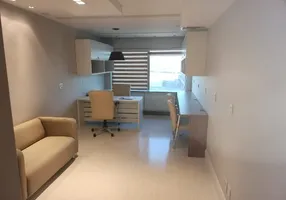 Foto 1 de Sala Comercial para alugar, 22m² em Barra da Tijuca, Rio de Janeiro