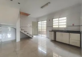 Foto 1 de Sobrado com 2 Quartos à venda, 131m² em Itaquera, São Paulo