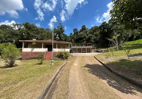 Foto 1 de Fazenda/Sítio com 3 Quartos à venda, 4000m² em Verava, Ibiúna