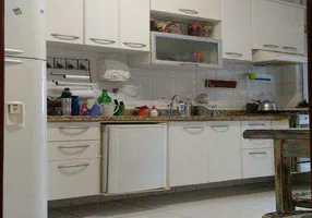 Foto 1 de Apartamento com 3 Quartos para alugar, 119m² em Canto do Forte, Praia Grande