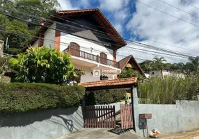 Foto 1 de Casa com 4 Quartos para alugar, 192m² em Santa Elisa, Nova Friburgo