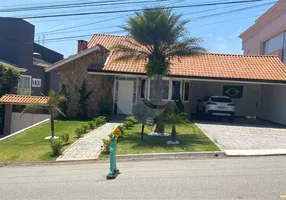 Foto 1 de Casa de Condomínio com 4 Quartos à venda, 400m² em Alphaville, Santana de Parnaíba