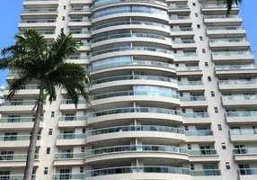 Foto 1 de Apartamento com 4 Quartos à venda, 210m² em Mucuripe, Fortaleza