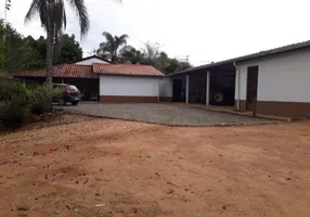 Foto 1 de Fazenda/Sítio com 2 Quartos à venda, 105m² em , Caconde