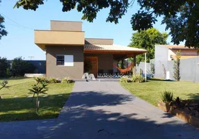 Foto 1 de Fazenda/Sítio com 2 Quartos à venda, 160m² em , Guapiaçu