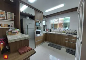 Foto 1 de Casa com 3 Quartos à venda, 159m² em Campeche, Florianópolis